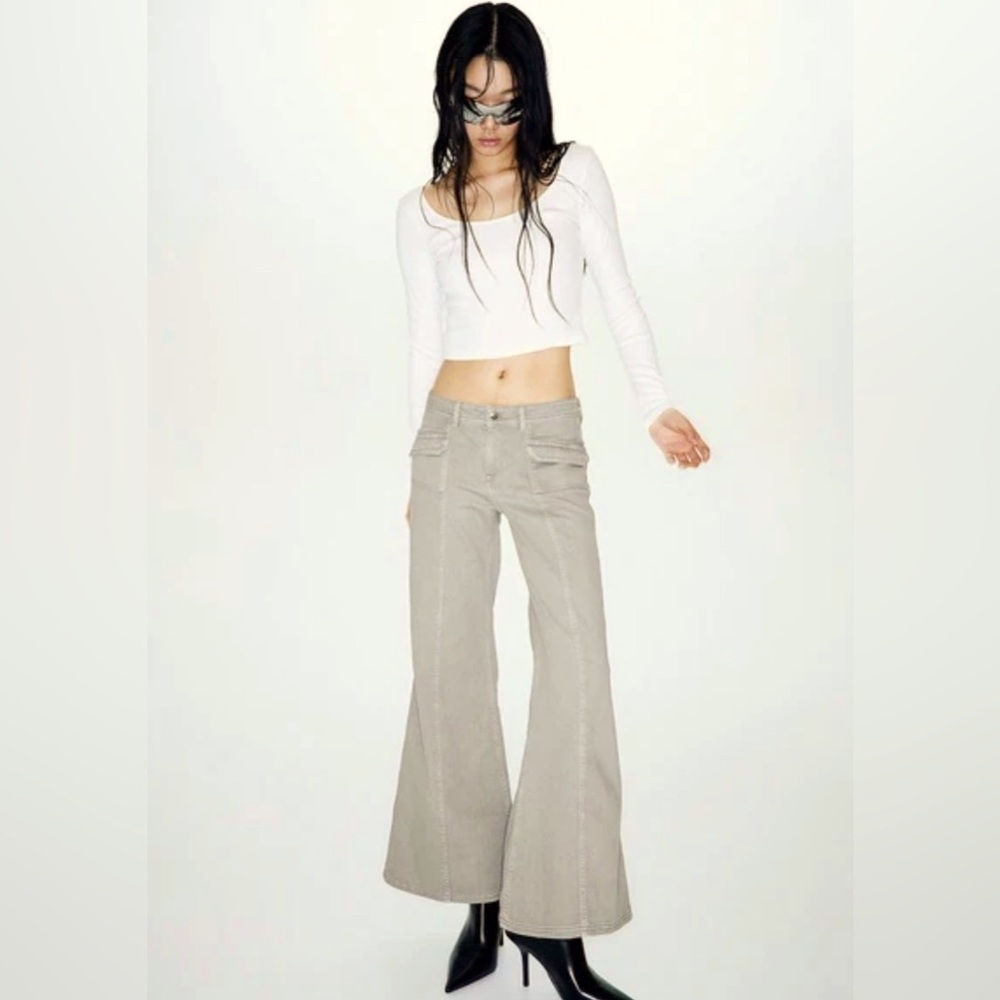 H&M DIVIDED Pants in cotton twill. Zip fly WIDE LEG JEANS TAN COLOR SIZE 6